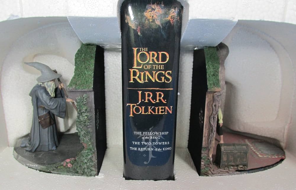 Lord of the Rings Book: With Bookends | Amazon.com.br